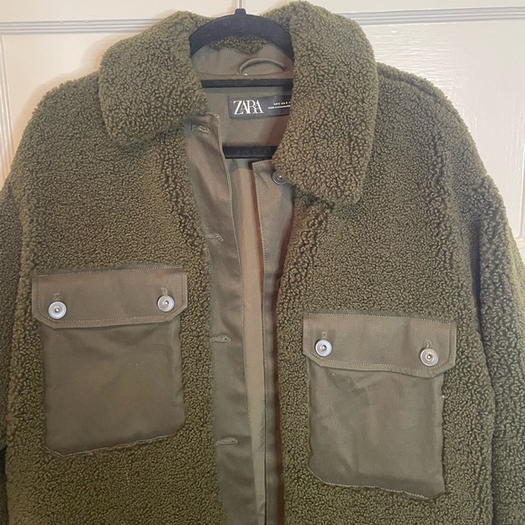 💚 ZARA oversized green sherpa shacket 💚 - Picture 2 of 6
